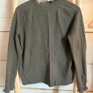 Garnet Hill Olive Green cashmere Sweater